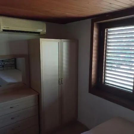 Villa 4 Yatak Odali Harika Muestakil
