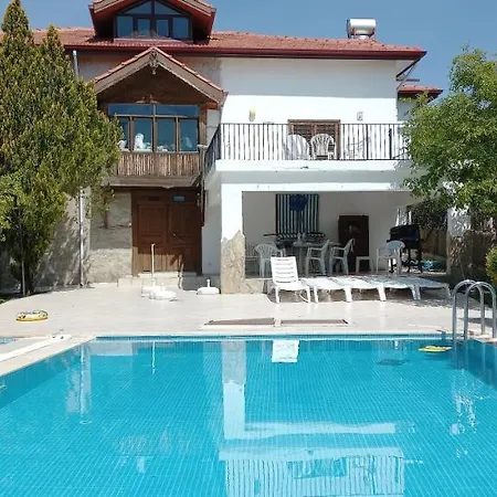4 Yatak Odali Harika Muestakil Villa Manavgat